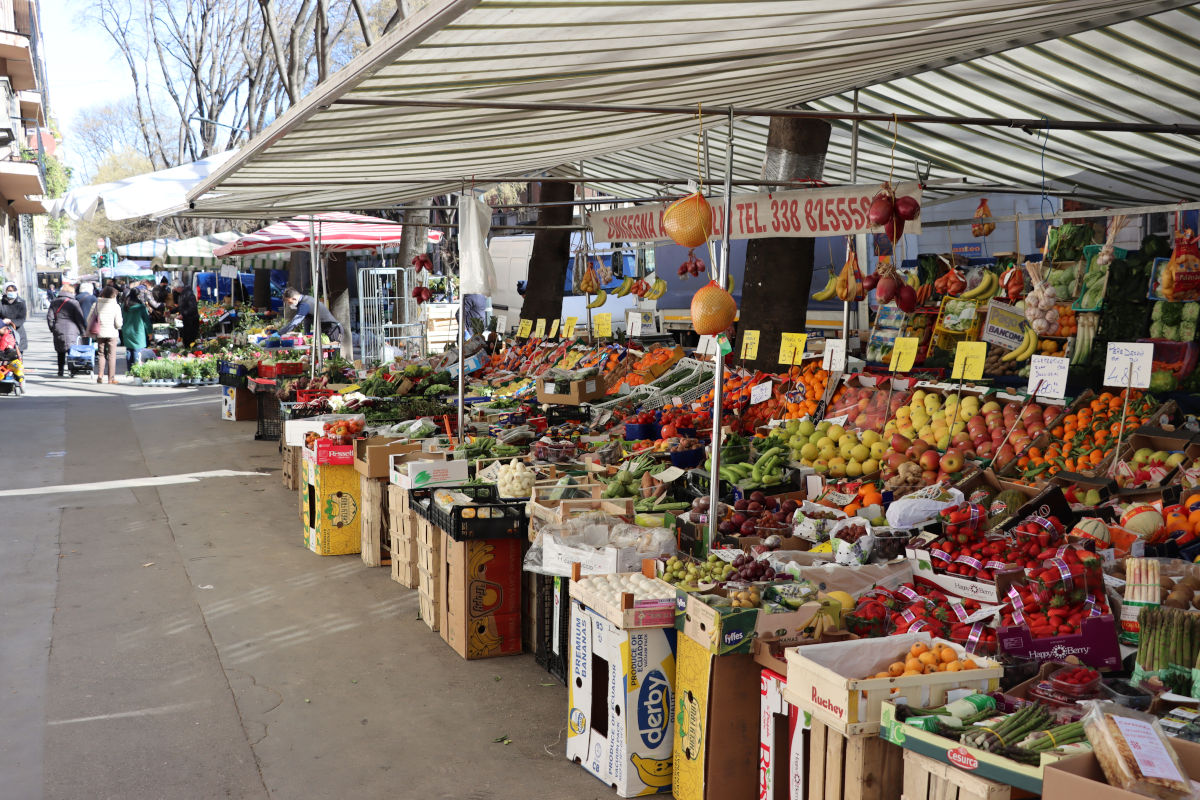 In dieci anni cancellati oltre centomila negozi dalle citt&agrave; italiane